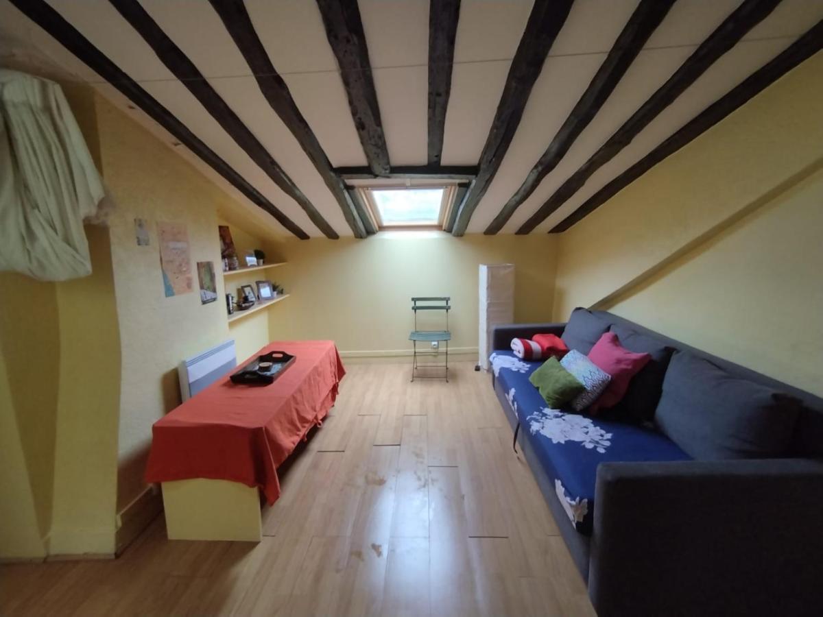 Giallo Appartement *